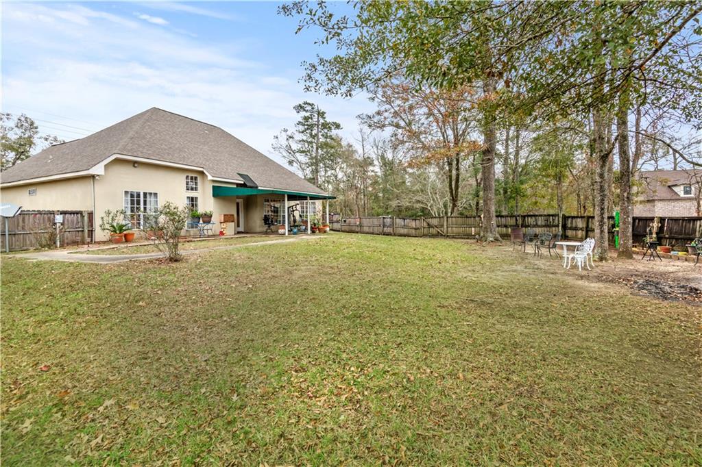 Madisonville, Louisiana 70447, United States, 3 Bedrooms Bedrooms, ,2 BathroomsBathrooms,Residential,Active,20015