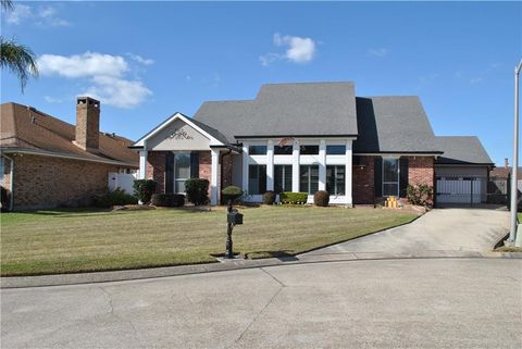 Photo of 10 MILLWOOD Court, Marrero, LA 70072 (MLS # 2545771)