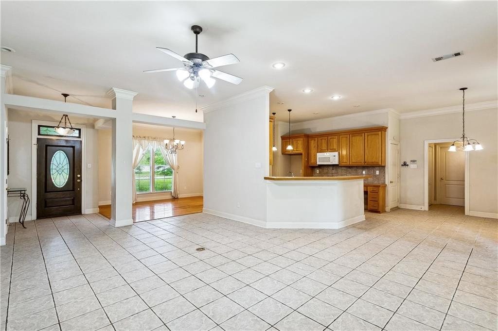 103 OAKVIEW Drive