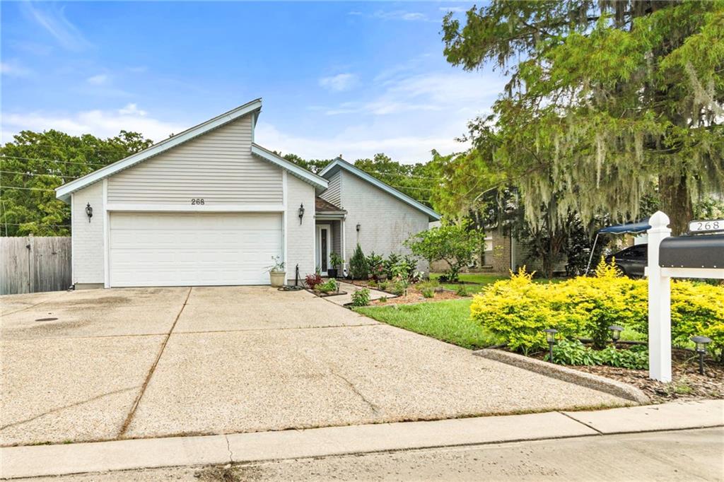 268 DUNLEITH Drive