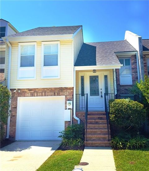 932 OLD METAIRIE Place Metairie LA 70001