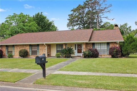 1100 RUE CANNES Hammond LA 70403