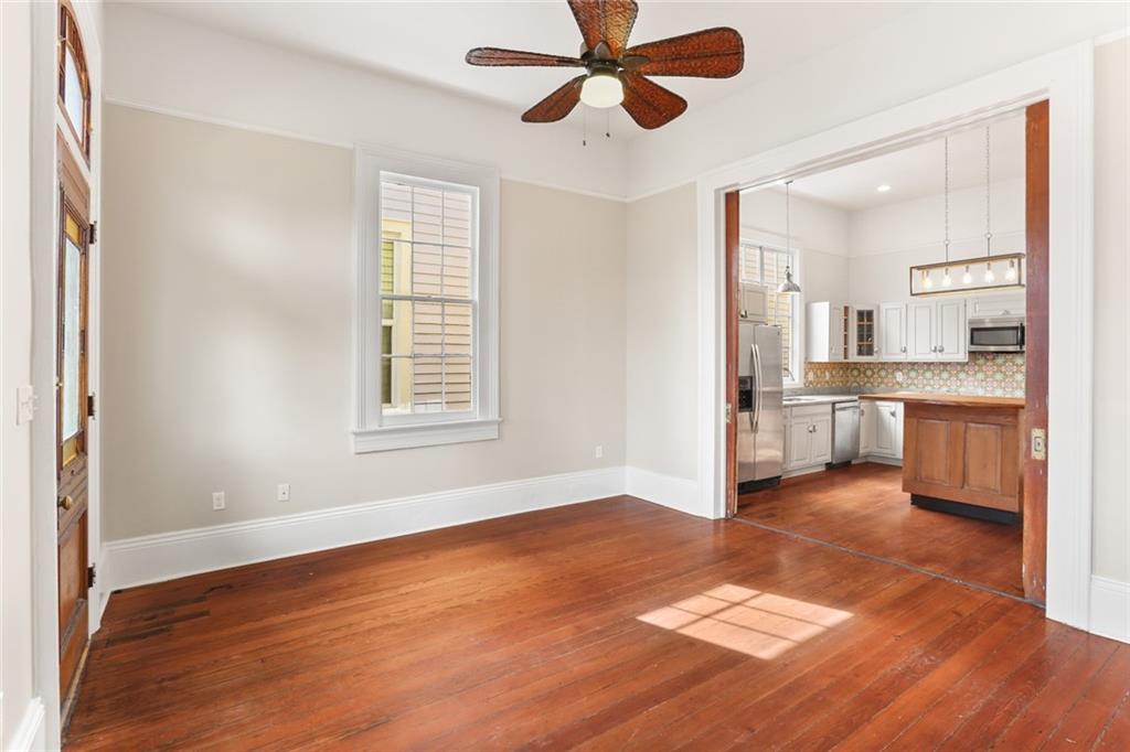 New Orleans, Louisiana 70115, United States, 2 Bedrooms Bedrooms, ,2 BathroomsBathrooms,Residential,Active,35775
