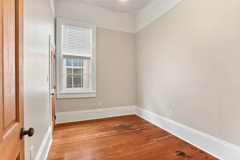 New Orleans, Louisiana 70115, United States, 2 Bedrooms Bedrooms, ,2 BathroomsBathrooms,Residential,Active,35775