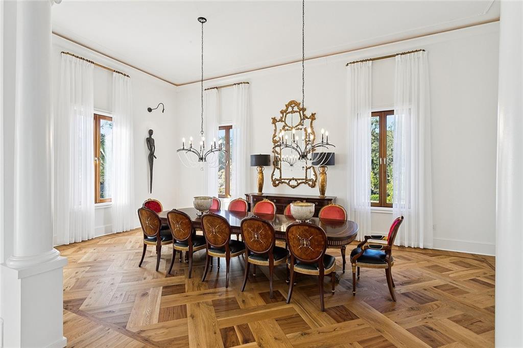 Mandeville, Louisiana 70471, United States, 3 Bedrooms Bedrooms, ,4 BathroomsBathrooms,Residential,Active,244811