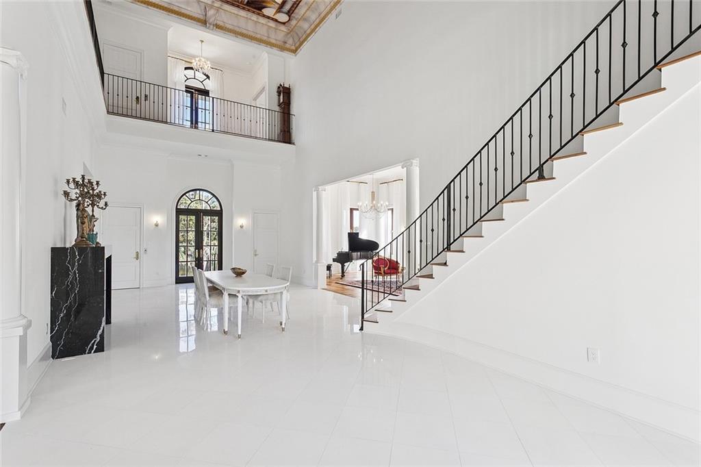 Mandeville, Louisiana 70471, United States, 3 Bedrooms Bedrooms, ,4 BathroomsBathrooms,Residential,Active,244811