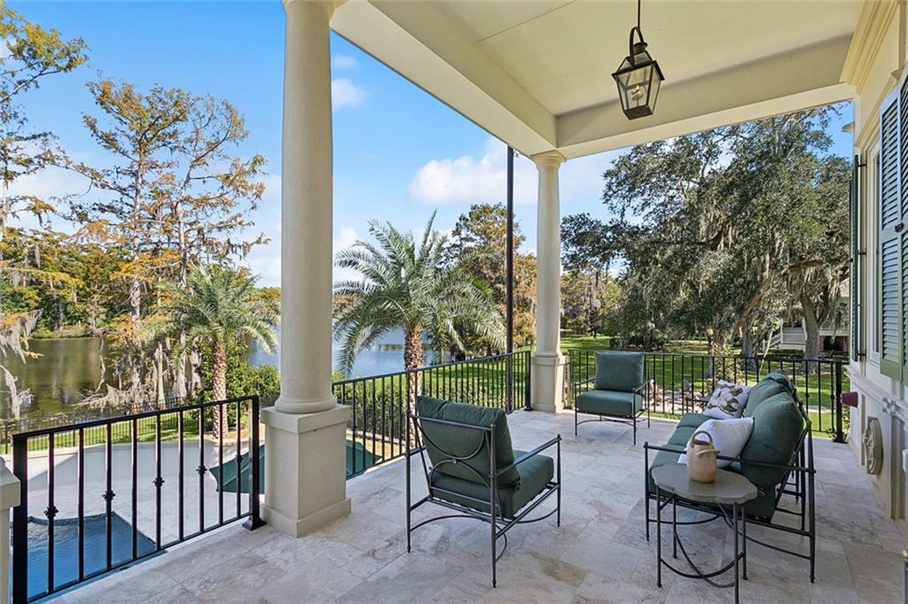 Mandeville, Louisiana 70471, United States, 3 Bedrooms Bedrooms, ,4 BathroomsBathrooms,Residential,Active,244811