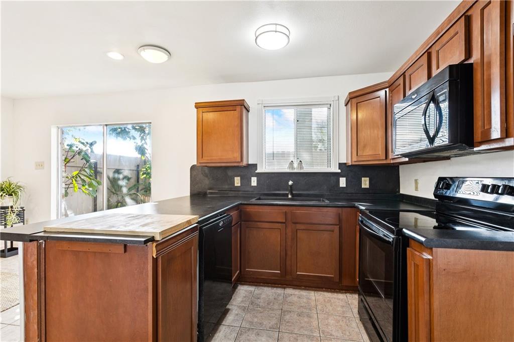 Metairie, Louisiana 70001, United States, 3 Bedrooms Bedrooms, ,2 BathroomsBathrooms,Residential,Active,230456