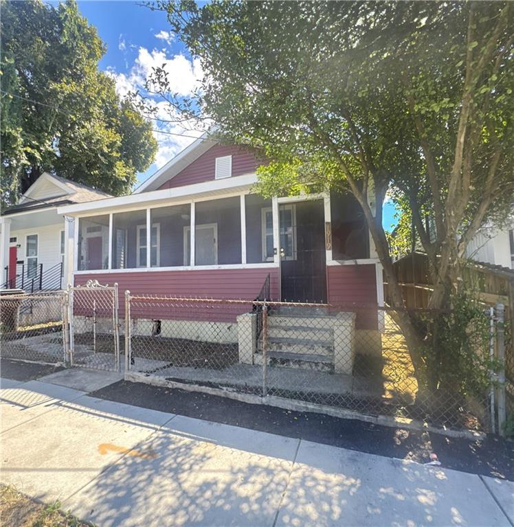 1919 EAGLE Street