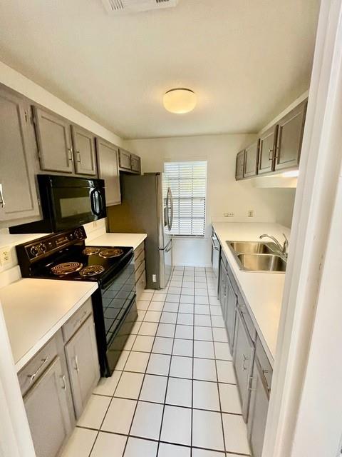 56 N COURT VILLA Drive 56