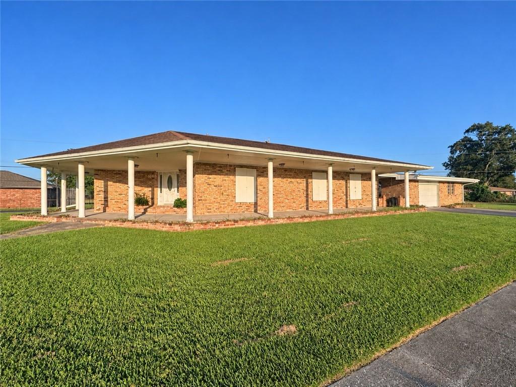 1069 PRICE Drive