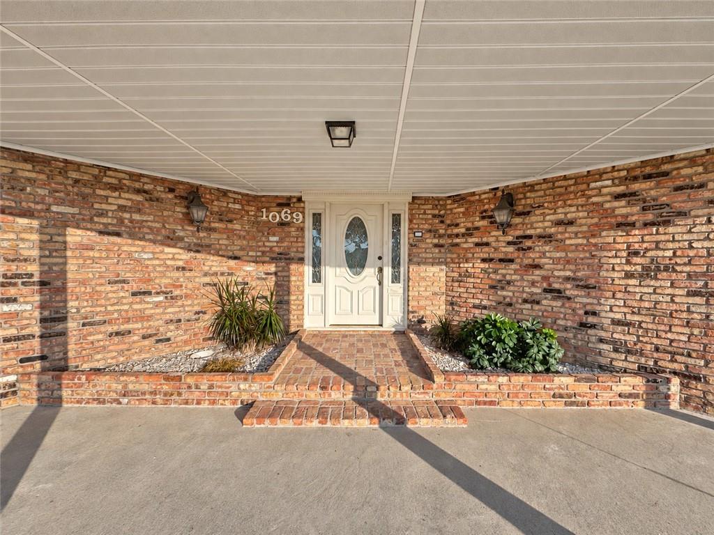 1069 PRICE Drive
