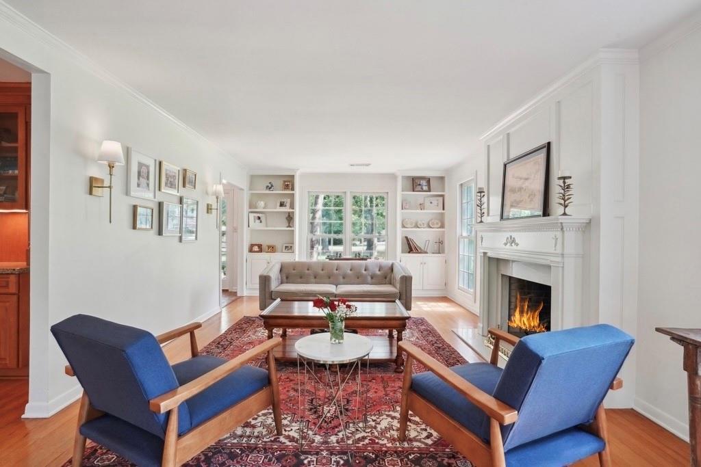 42 RIVERDALE Drive