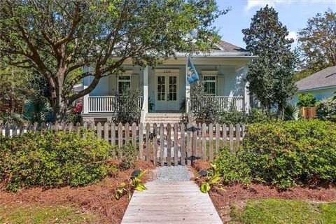 2335 LIVINGSTON Street Mandeville LA 70448