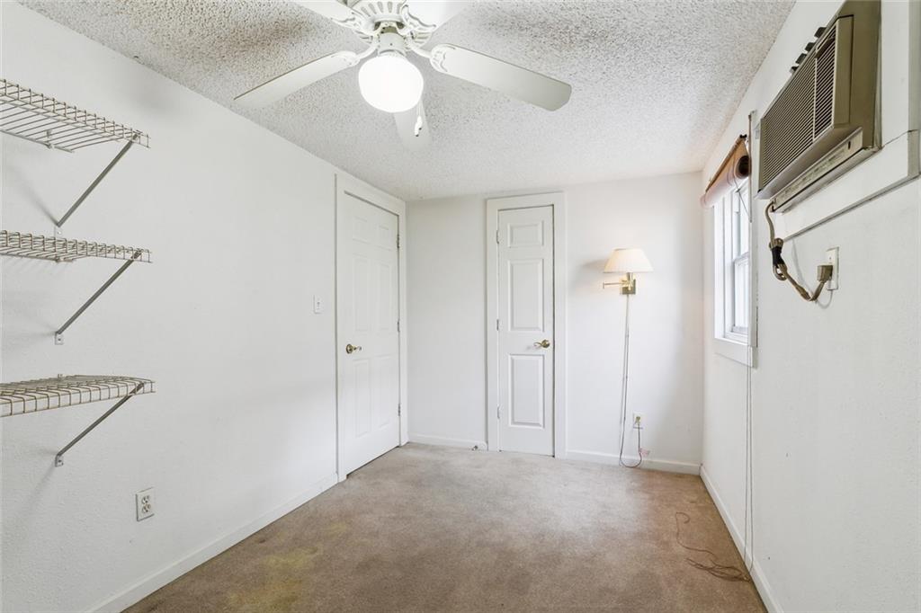 New Orleans, Louisiana 70114, United States, 6 Bedrooms Bedrooms, ,5 BathroomsBathrooms,Residential,Pending,39501