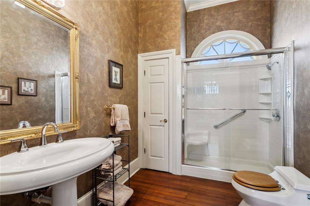 New Orleans, Louisiana 70114, United States, 6 Bedrooms Bedrooms, ,5 BathroomsBathrooms,Residential,Pending,39501
