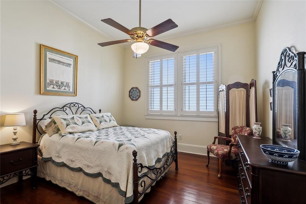 New Orleans, Louisiana 70114, United States, 6 Bedrooms Bedrooms, ,5 BathroomsBathrooms,Residential,Pending,39501