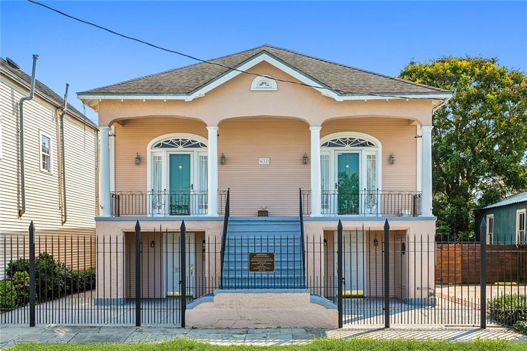 New Orleans, Louisiana 70114, United States, 6 Bedrooms Bedrooms, ,5 BathroomsBathrooms,Residential,Pending,39501
