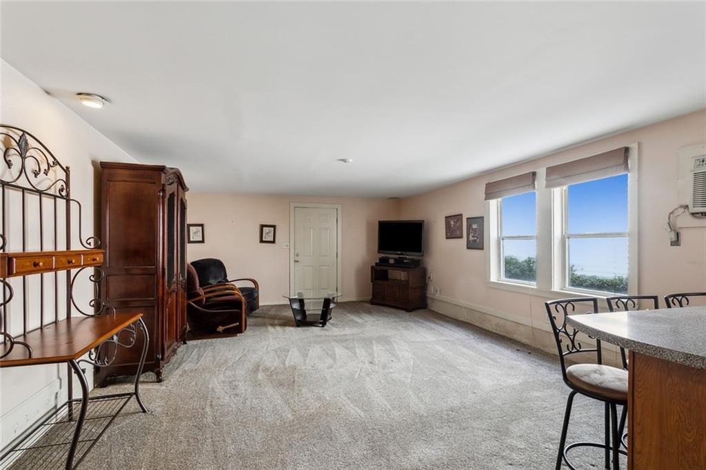 New Orleans, Louisiana 70114, United States, 6 Bedrooms Bedrooms, ,5 BathroomsBathrooms,Residential,Pending,39501