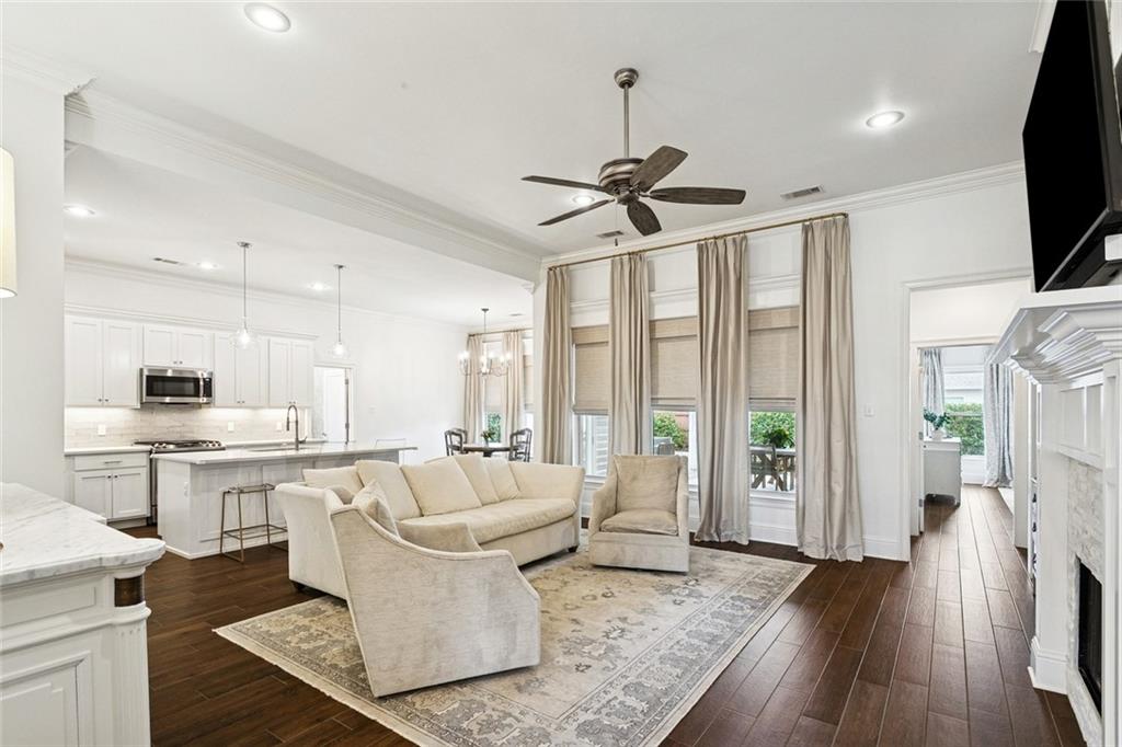 7057 RING NECK Drive