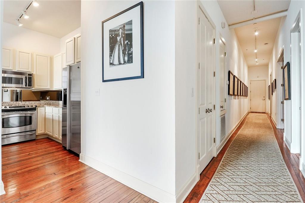 1000 ST CHARLES Avenue H