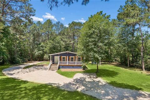 Photo of 75451 BEVERLY Drive, Covington, LA 70435 (MLS # 2558357)