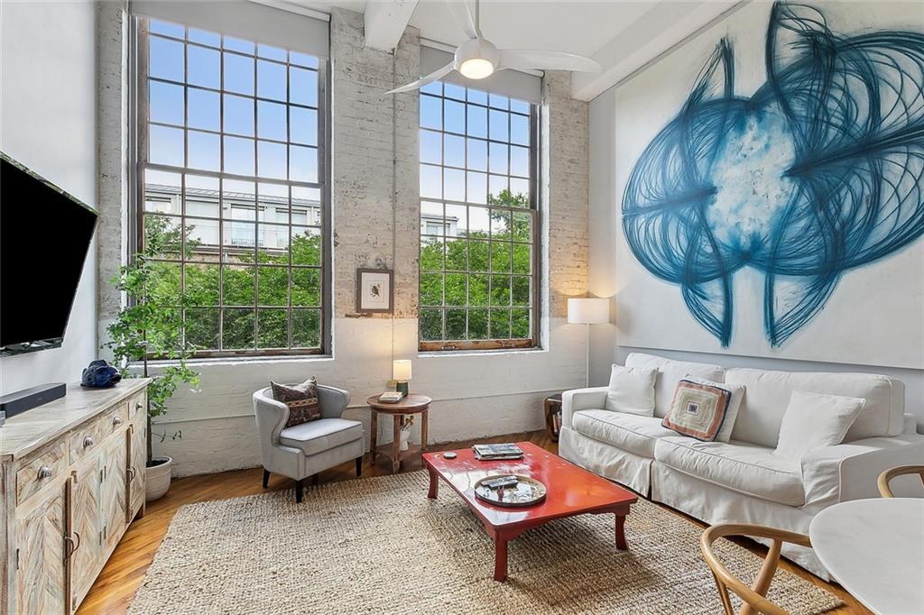 920 POEYFARRE Street 354