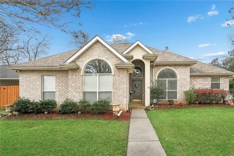 Photo of 200 GAGE Court, Madisonville, LA 70447 (MLS # 2544930)