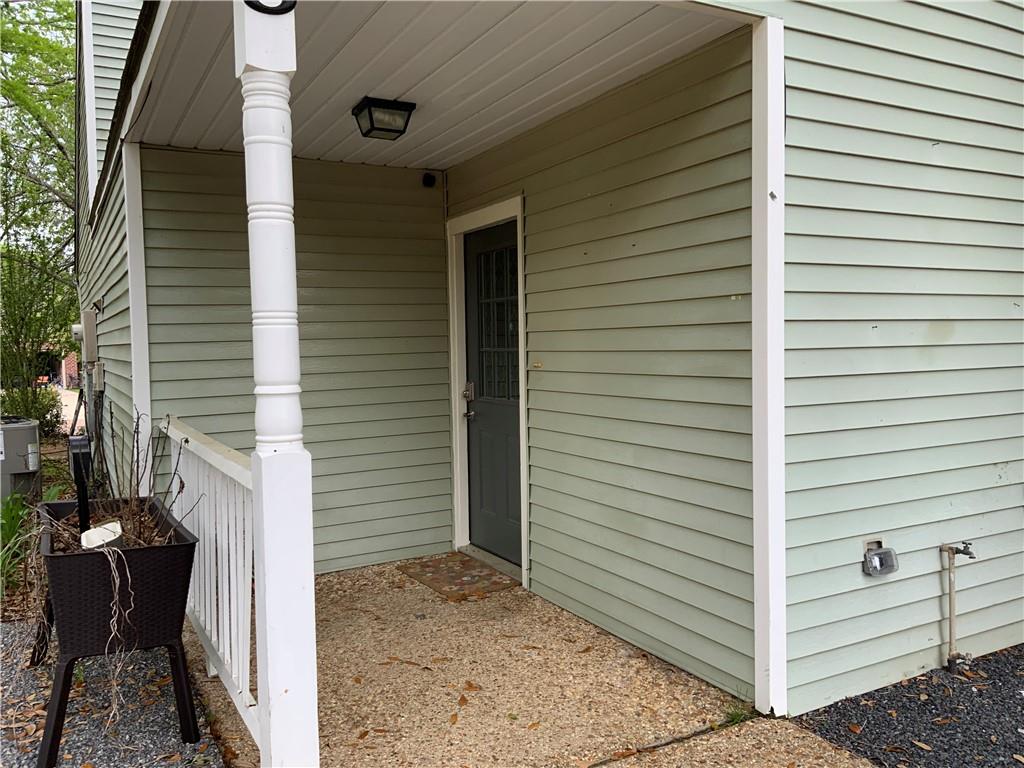 #8 JACQUELINE Court 8