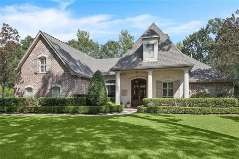 328 PENCARROW Circle Madisonville LA 70447