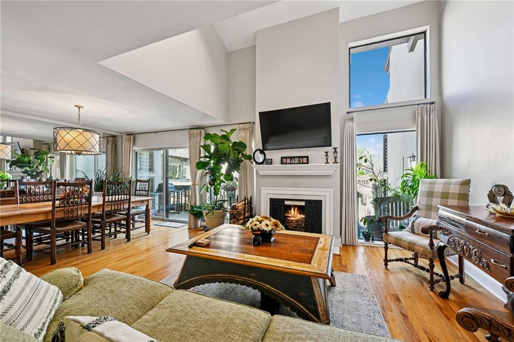 106 TCHEFUNCTE OAKS Drive 106