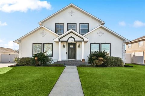 726 OAK AV Avenue Harahan LA 70123