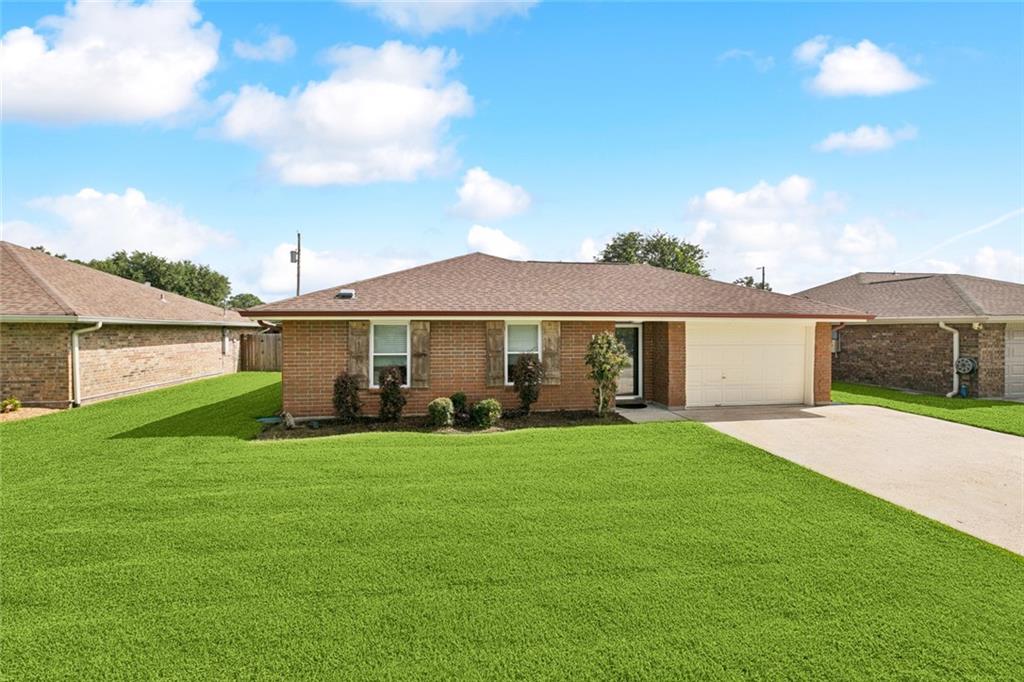 118 W HEATHER Drive