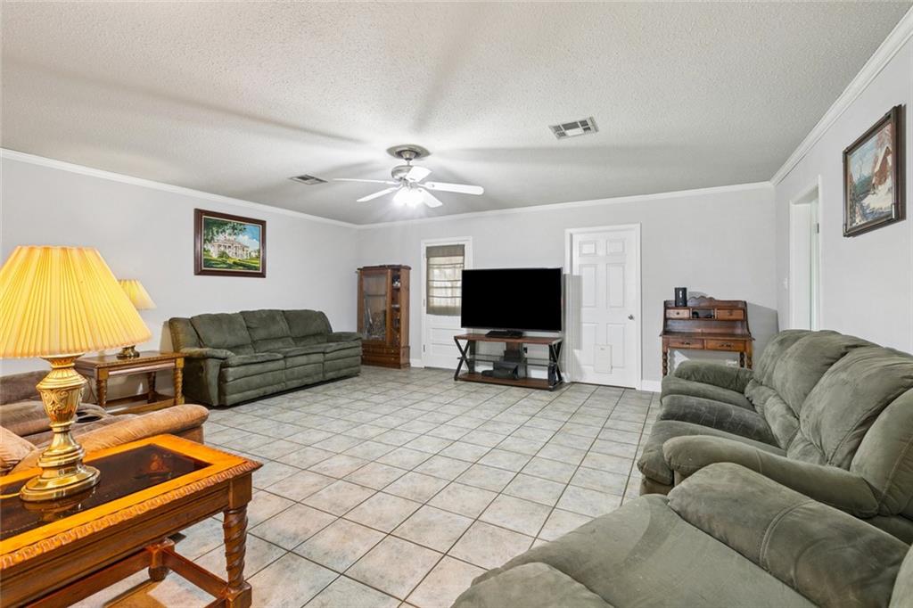 118 W HEATHER Drive