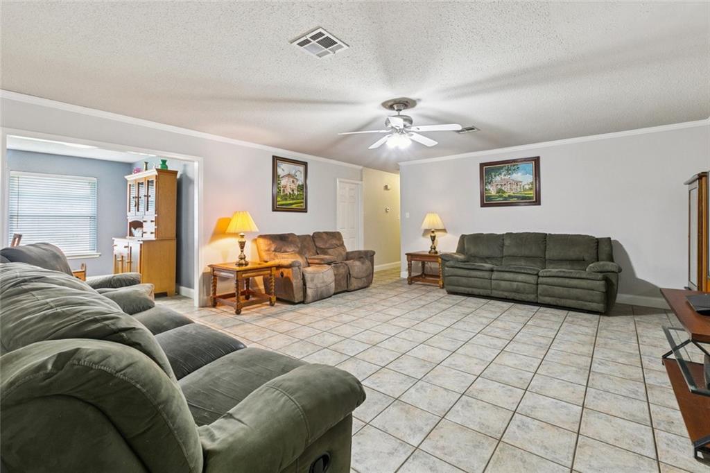 118 W HEATHER Drive