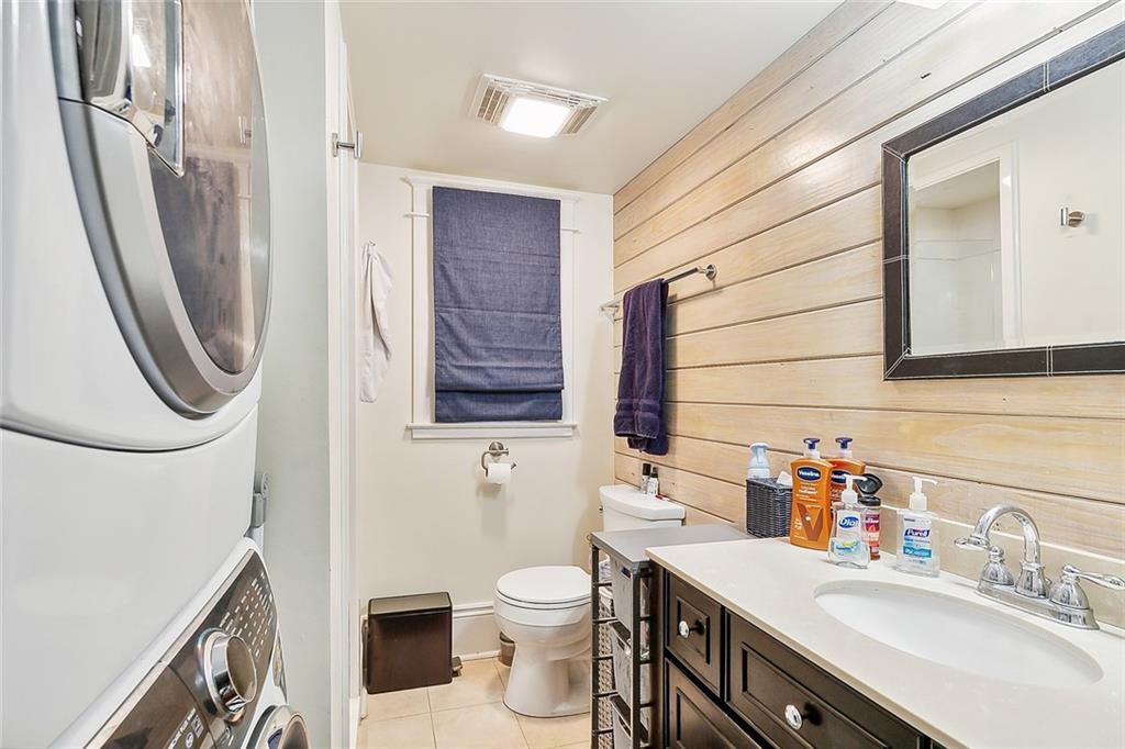 New Orleans, Louisiana 70118, United States, 1 Bedroom Bedrooms, ,1 BathroomBathrooms,Residential,Pending,112783