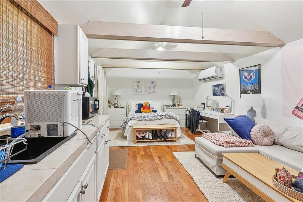 New Orleans, Louisiana 70118, United States, 1 Bedroom Bedrooms, ,1 BathroomBathrooms,Residential,Pending,112783