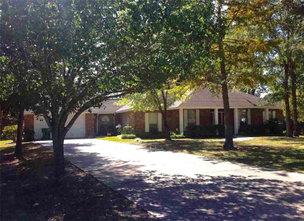 Photo 1 of 8 — 1374 E ASHTON Court, Slidell, LA 70460