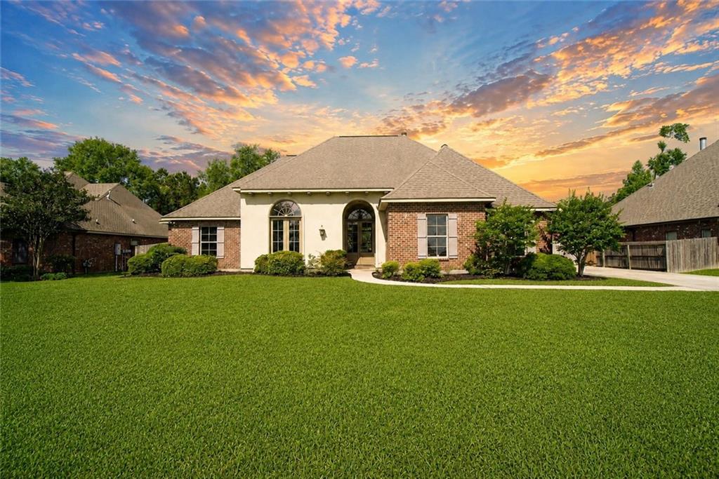 443 CLAYTON Court