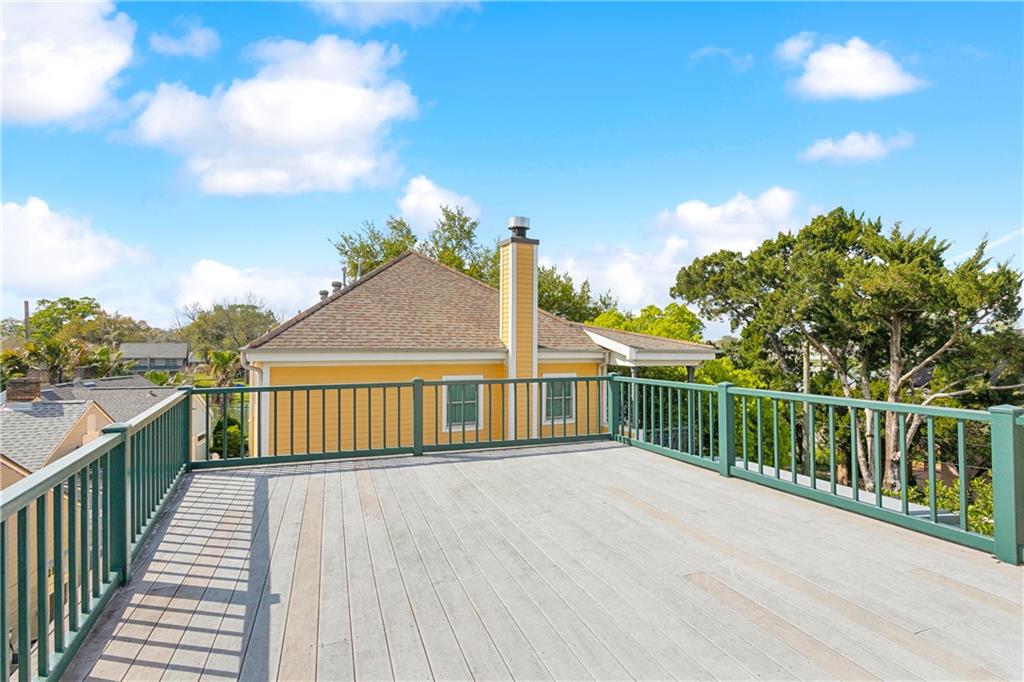 New Orleans, Louisiana 70119, United States, 2 Bedrooms Bedrooms, ,2 BathroomsBathrooms,Residential,Active,97621