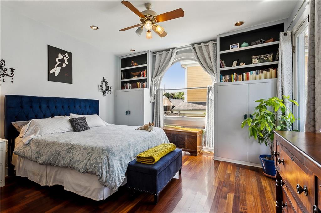 New Orleans, Louisiana 70119, United States, 2 Bedrooms Bedrooms, ,2 BathroomsBathrooms,Residential,Active,97621