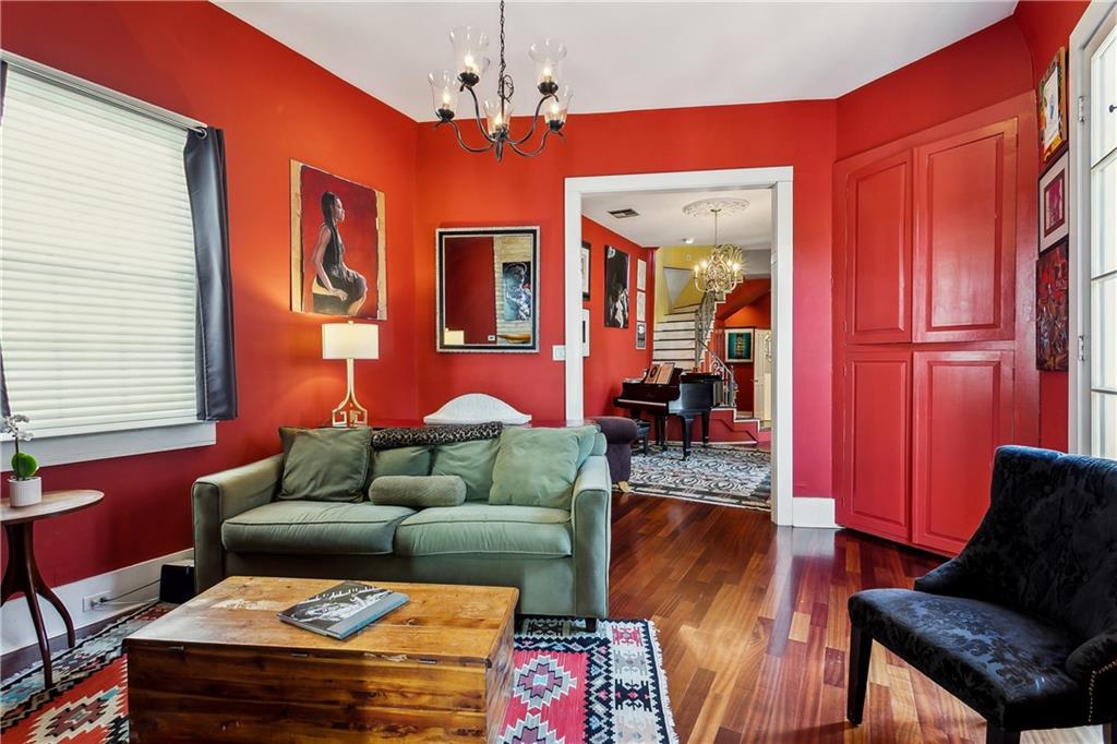 New Orleans, Louisiana 70119, United States, 2 Bedrooms Bedrooms, ,2 BathroomsBathrooms,Residential,Active,97621