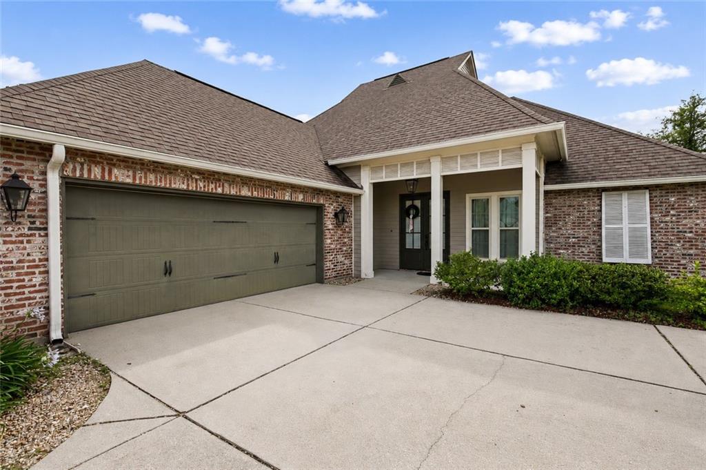 536 TUMBLE CREEK Drive