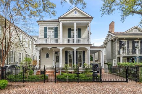1467 NASHVILLE Avenue New Orleans LA 70118