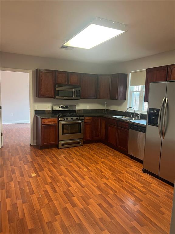 New Orleans, Louisiana 70124, United States, 2 Bedrooms Bedrooms, ,1 BathroomBathrooms,Residential,Active,13855