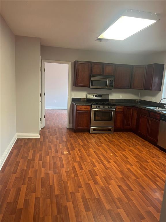 New Orleans, Louisiana 70124, United States, 2 Bedrooms Bedrooms, ,1 BathroomBathrooms,Residential,Active,13855