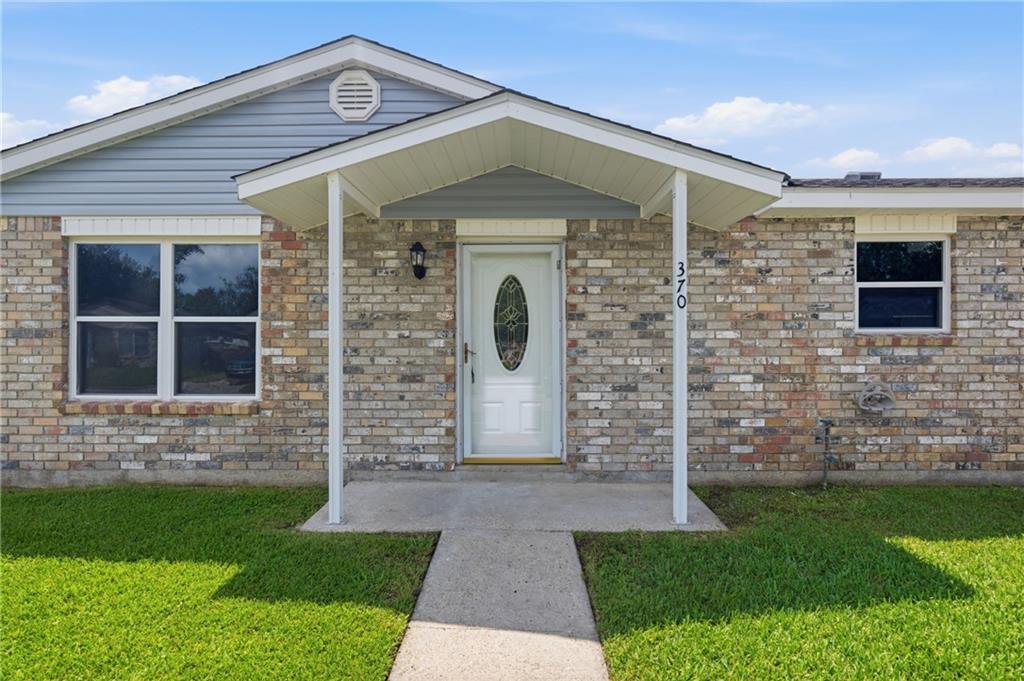 370 HESTER Drive
