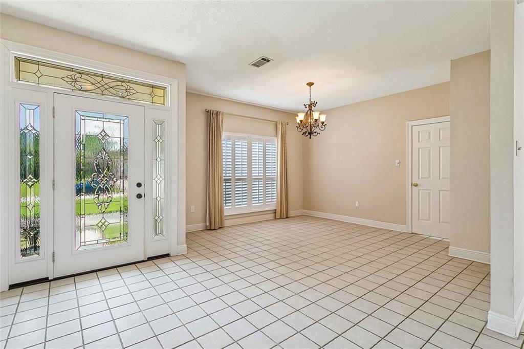 10 LA QUINTA Drive
