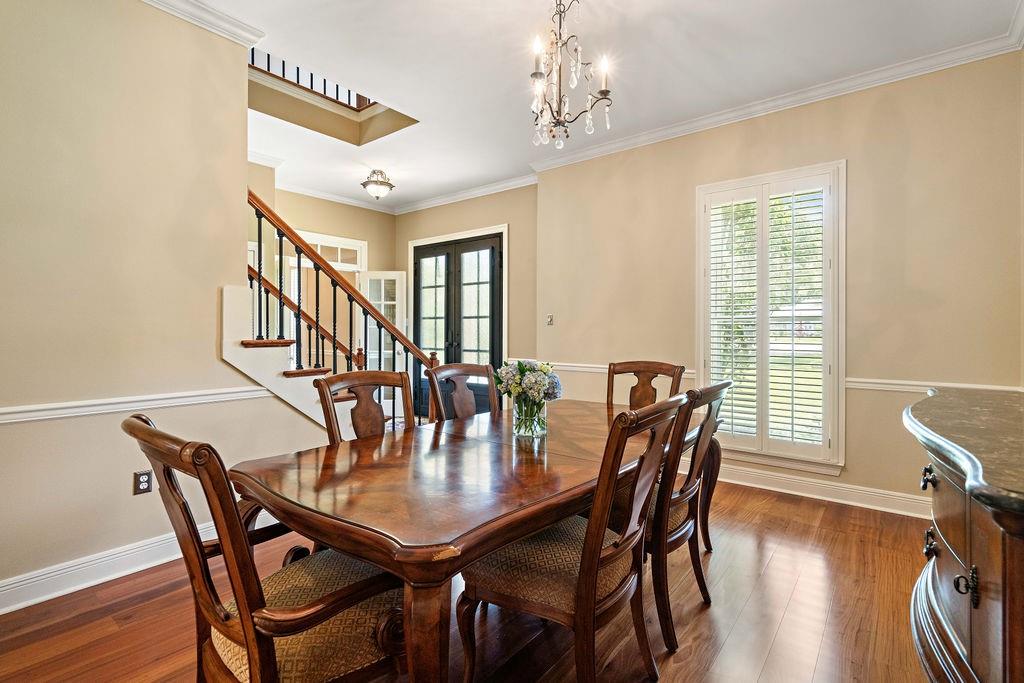104 HERMITAGE Place