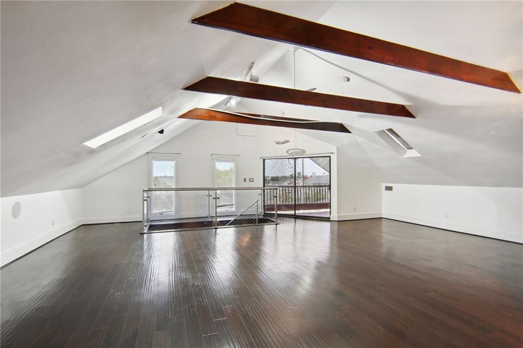 1736 WASHINGTON Avenue 1736